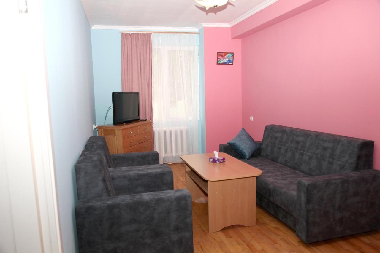 N&R Rest House Tsaghkadzor Εξωτερικό φωτογραφία